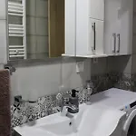 Апартаменти Moraca River *